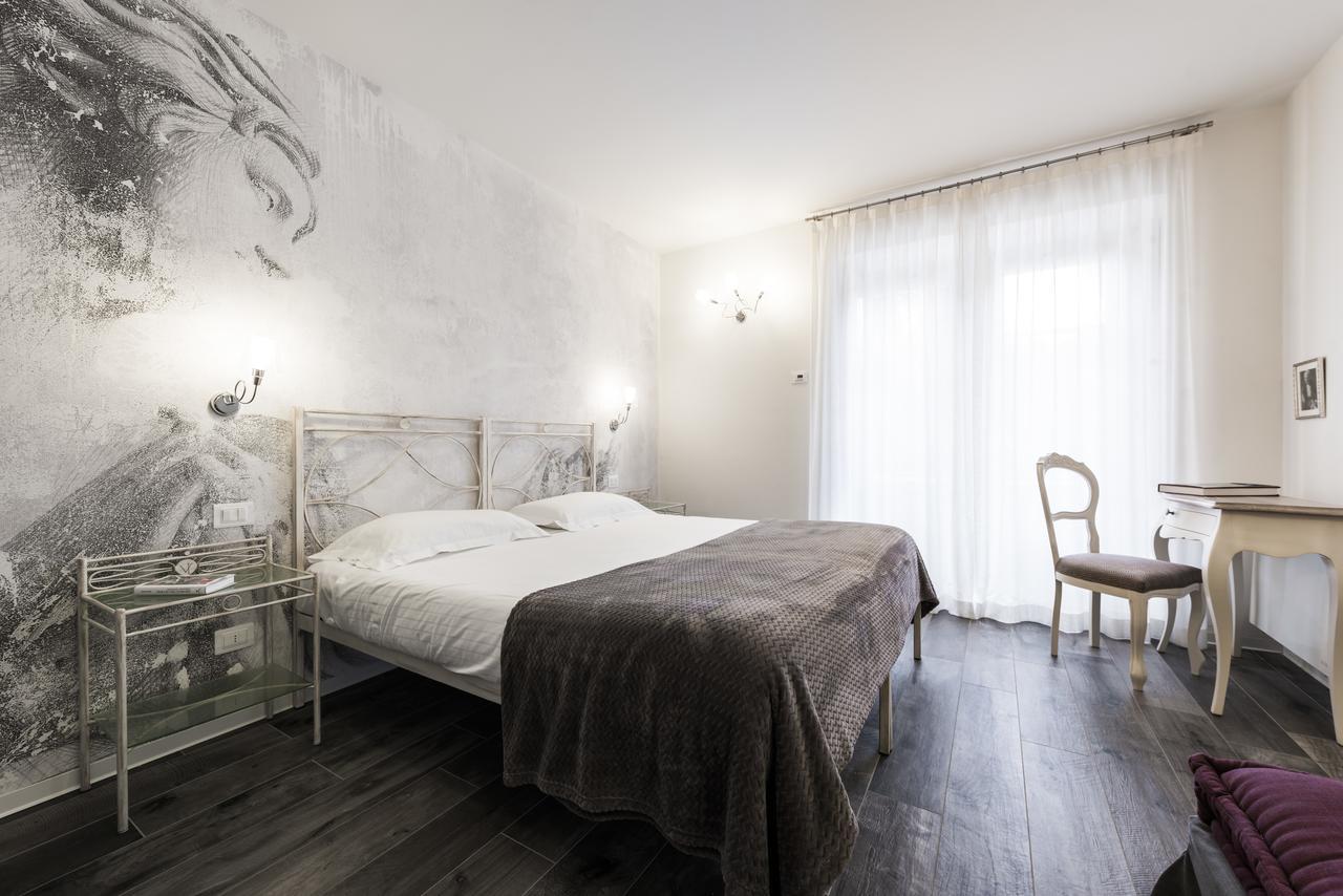 Villa Italia Luxury Suites And Apartments Arco Extérieur photo