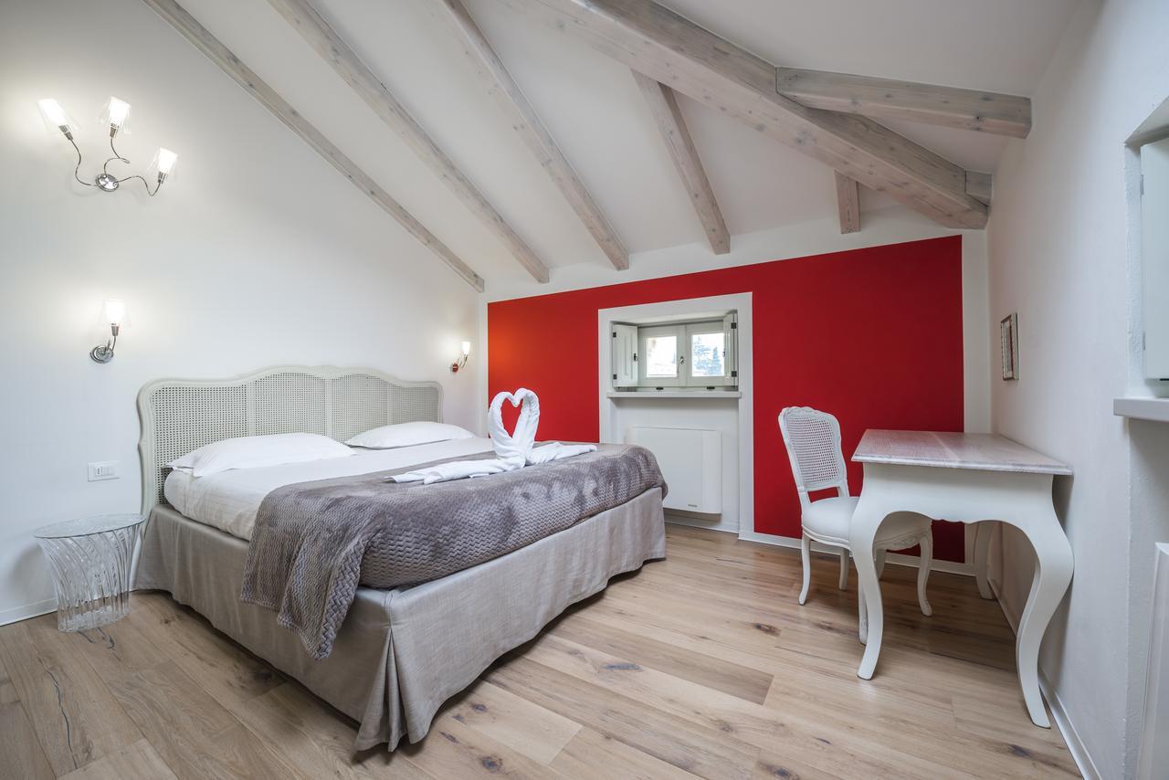 Villa Italia Luxury Suites And Apartments Arco Extérieur photo